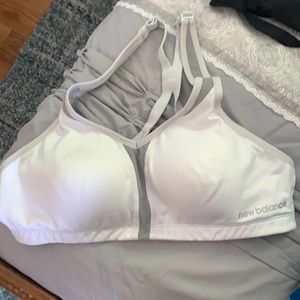 New balance sports bra